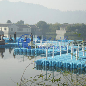 水上浮橋